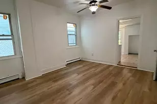 86 Spring St, Trenton, NJ 08618 - Photo 2