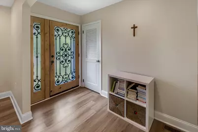 10 Smithfield Avenue, Lawrence Township, NJ 08648 - Photo 2