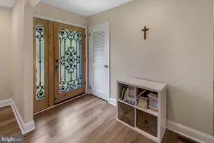 10 Smithfield Ave, Lawrence Township, NJ 08648 - Photo 2