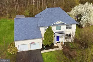 12 Wycklow Dr, Robbinsville Township, NJ 08691 - Photo 2