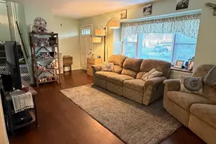 16 Wickom Ave, Hamilton Township, NJ 08690 - Photo 2