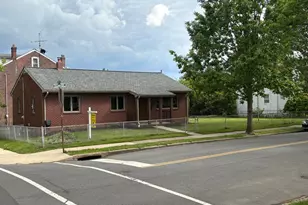 1040 Indiana Ave, Trenton, NJ 08638 - Photo 2