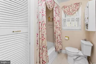 1 Lee Ct, Hamilton Township, NJ 08619 - Photo 18
