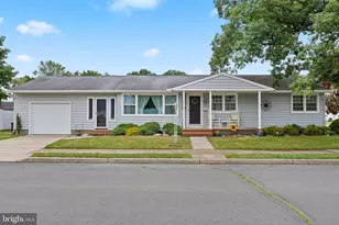 1 Lee Ct, Hamilton Township, NJ 08619 - Photo 2