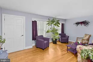 1 Lee Ct, Hamilton Township, NJ 08619 - Photo 4