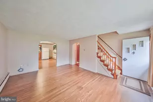 86 Ridgewood Ave, Trenton, NJ 08618 - Photo 10