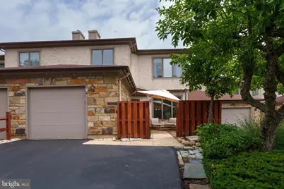 9 Woodmont Drive, Lawrence Township, NJ 08648 - Photo 2