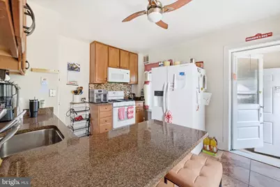 319 Gardner, Trenton, NJ 08618 - Photo 4