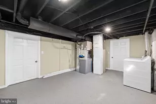 529 Hunt Ave, Hamilton Township, NJ 08610 - Photo 20