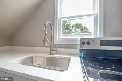 124 Robbins Avenue #APT C, Ewing Township, NJ 08638 - Photo 4