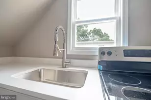 124 Robbins Ave, Ewing Township, NJ 08638 - Photo 4
