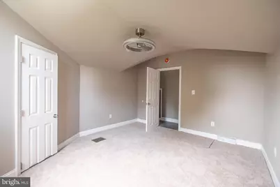 124 Robbins Avenue #APT C, Ewing Township, NJ 08638 - Photo 10