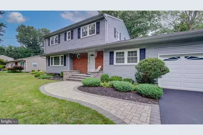 10 Cornwall Drive, Hightstown, NJ 08520 - Photo 6