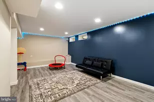 458 Livingston Dr, East Windsor Township, NJ 08520 - Photo 20