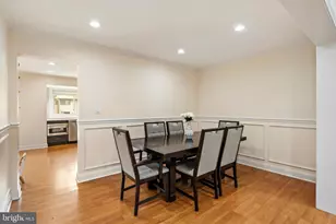 458 Livingston Dr, East Windsor Township, NJ 08520 - Photo 6
