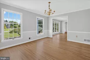 17 Huntington Dr, Princeton Junction, NJ 08550 - Photo 8