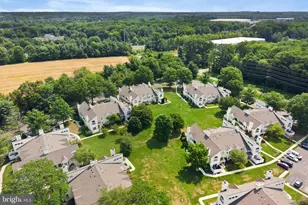 128 Mill Run E, Hightstown, NJ 08520 - Photo 26