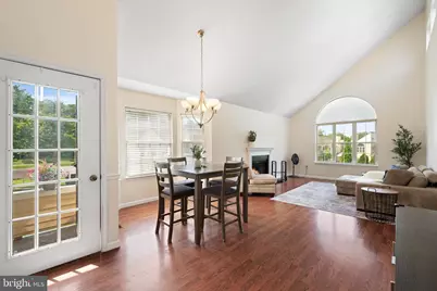 128 Mill Run E, Hightstown, NJ 08520 - Photo 12