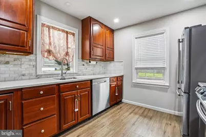162 Redfern Street, Hamilton Township, NJ 08610 - Photo 12