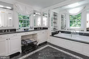 438 Wendover Dr, Princeton, NJ 08540 - Photo 30