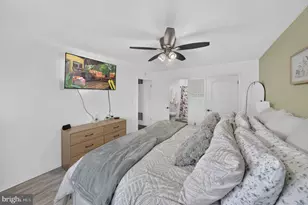 76 Chambord Ct, Hamilton Township, NJ 08619 - Photo 12