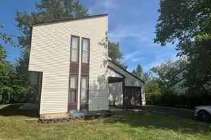 19 Pennington Rd, East Windsor Township, NJ 08520 - Photo 2