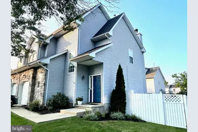 8 Bonnie Court, Lawrence Township, NJ 08648 - Photo 2
