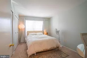27 Chambord Ct, Hamilton Township, NJ 08619 - Photo 16