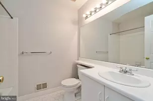 210 Kentshire Ct, Pennington, NJ 08534 - Photo 24