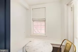 25 Palmer Square W, Princeton, NJ 08542 - Photo 14