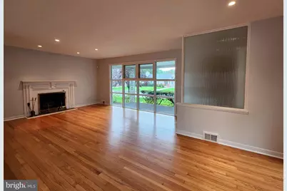 125 Lakedale Drive, Lawrenceville, NJ 08648 - Photo 12