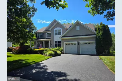 18 Lockewood Lane, East Windsor Township, NJ 08520 - Photo 2
