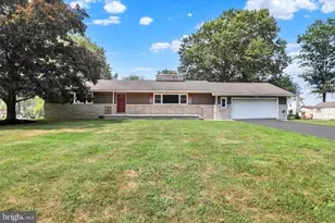 3 Woodcliffe Dr, Robbinsville, NJ 08690 - Photo 1