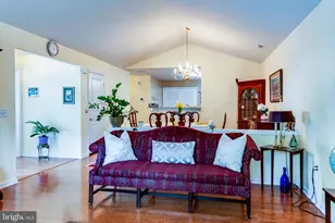 133 Traditions Way, Lawrence Township, NJ 08648 - Photo 4