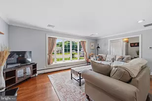 10 Boxwood Ct, Ewing Township, NJ 08628 - Photo 6