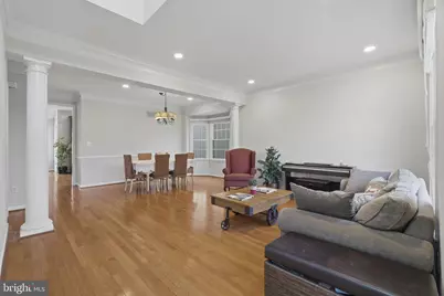24 Devonshire Drive, West Windsor Township, NJ 08540 - Photo 6