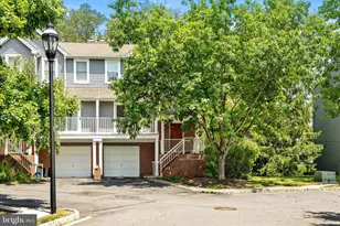 69 E Shrewsbury Pl, Princeton, NJ 08540 - Photo 2