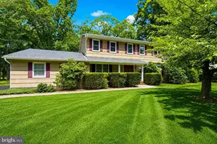 7 Hathaway Dr, Princeton Junction, NJ 08550 - Photo 1