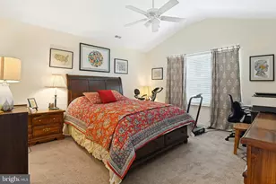 214 Point Ct, Lawrenceville, NJ 08648 - Photo 18