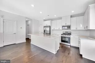 229 Lewis Fisher Dr, Titusville, NJ 08560 - Photo 6