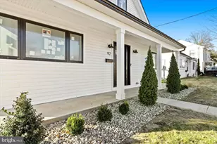 92 Pennwood Dr, Ewing Township, NJ 08638 - Photo 2