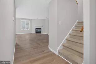 81 Woodmont Dr, Trenton, NJ 08648 - Photo 16