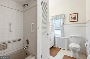 1074 Franklin St, Trenton, NJ 08610 - Photo 12