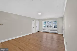 35 Beal St, Hamilton Township, NJ 08610 - Photo 4