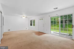 67 Cheverny Ct, Hamilton Township, NJ 08619 - Photo 4