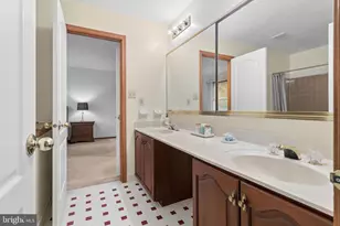 1 Chesapeake Ct, Princeton Junction, NJ 08550 - Photo 40