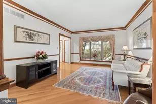 1 Chesapeake Ct, Princeton Junction, NJ 08550 - Photo 16