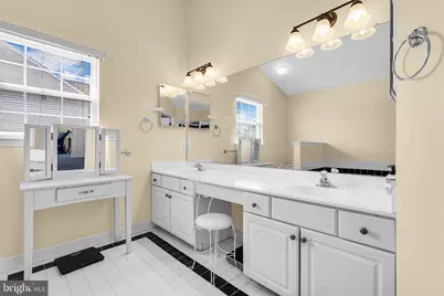 2 Stonehedge Drive, Hightstown, NJ 08520 - Photo 30