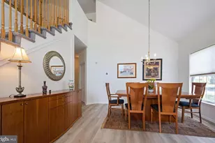 109 Rainflower Ln, West Windsor Township, NJ 08550 - Photo 6