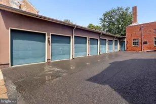 242 Centre St, Trenton, NJ 08611 - Photo 22